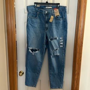 Levi’s high waisted mom jeans 16W